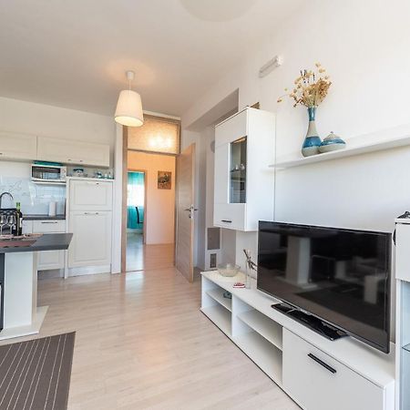 Antonio Apartments Sukošan Dış mekan fotoğraf