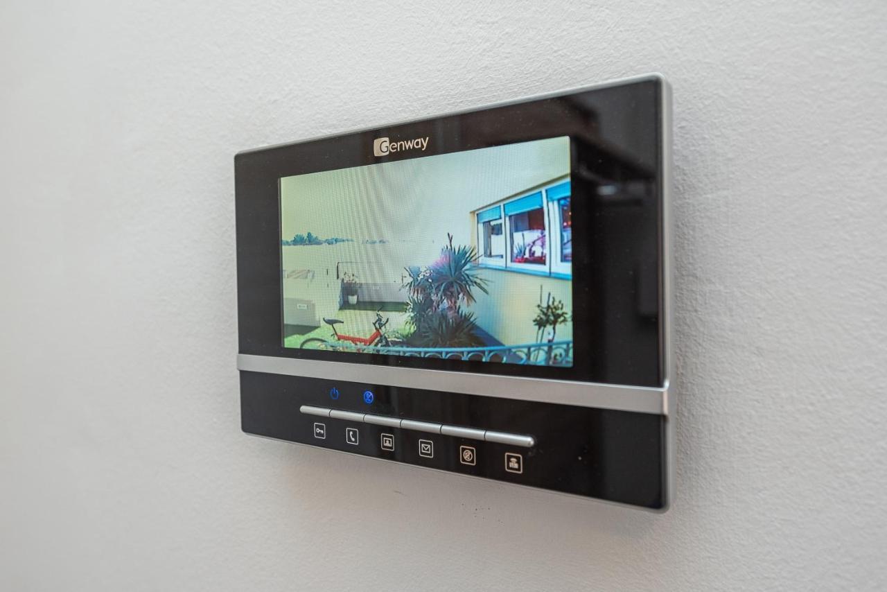 Antonio Apartments Sukošan Dış mekan fotoğraf