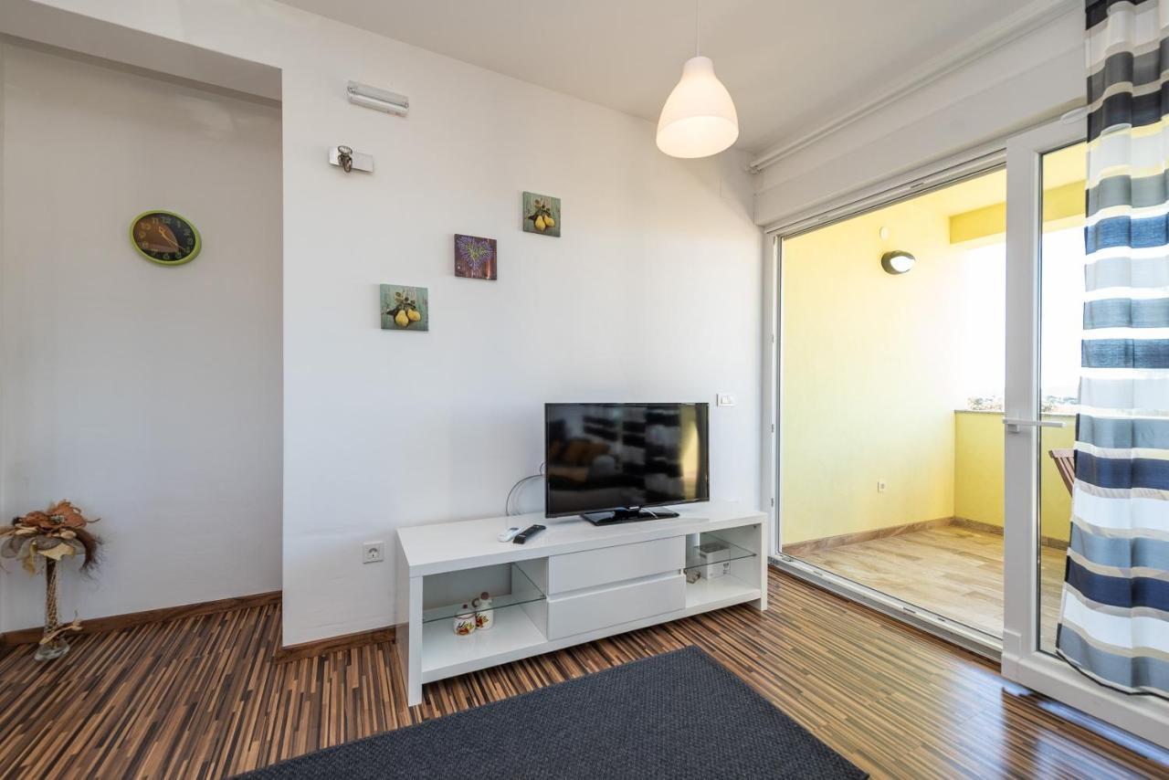 Antonio Apartments Sukošan Dış mekan fotoğraf