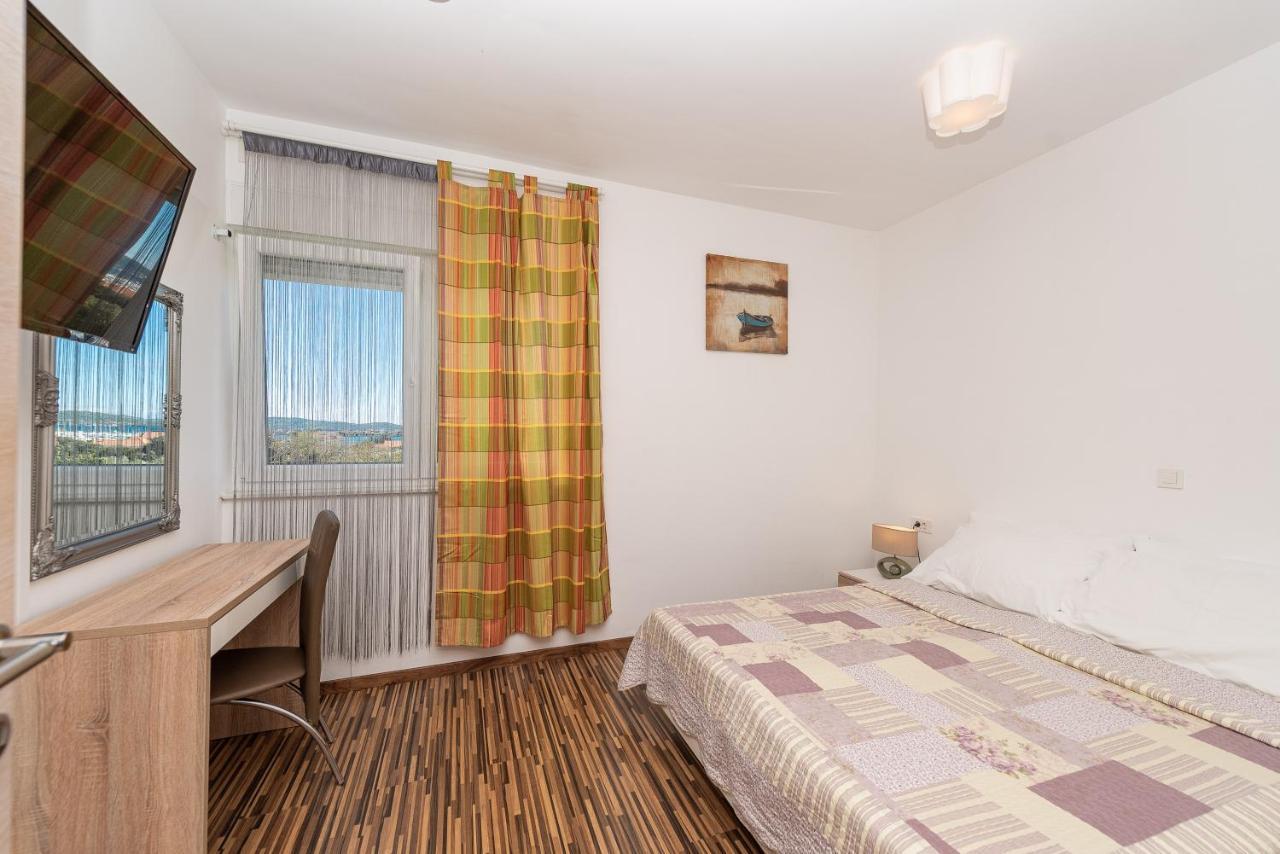 Antonio Apartments Sukošan Dış mekan fotoğraf