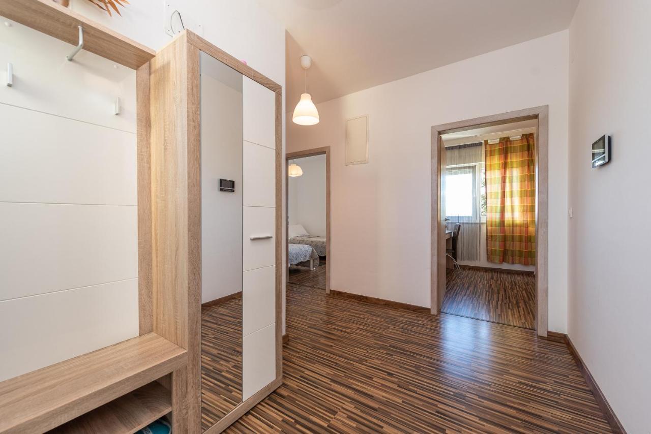 Antonio Apartments Sukošan Dış mekan fotoğraf